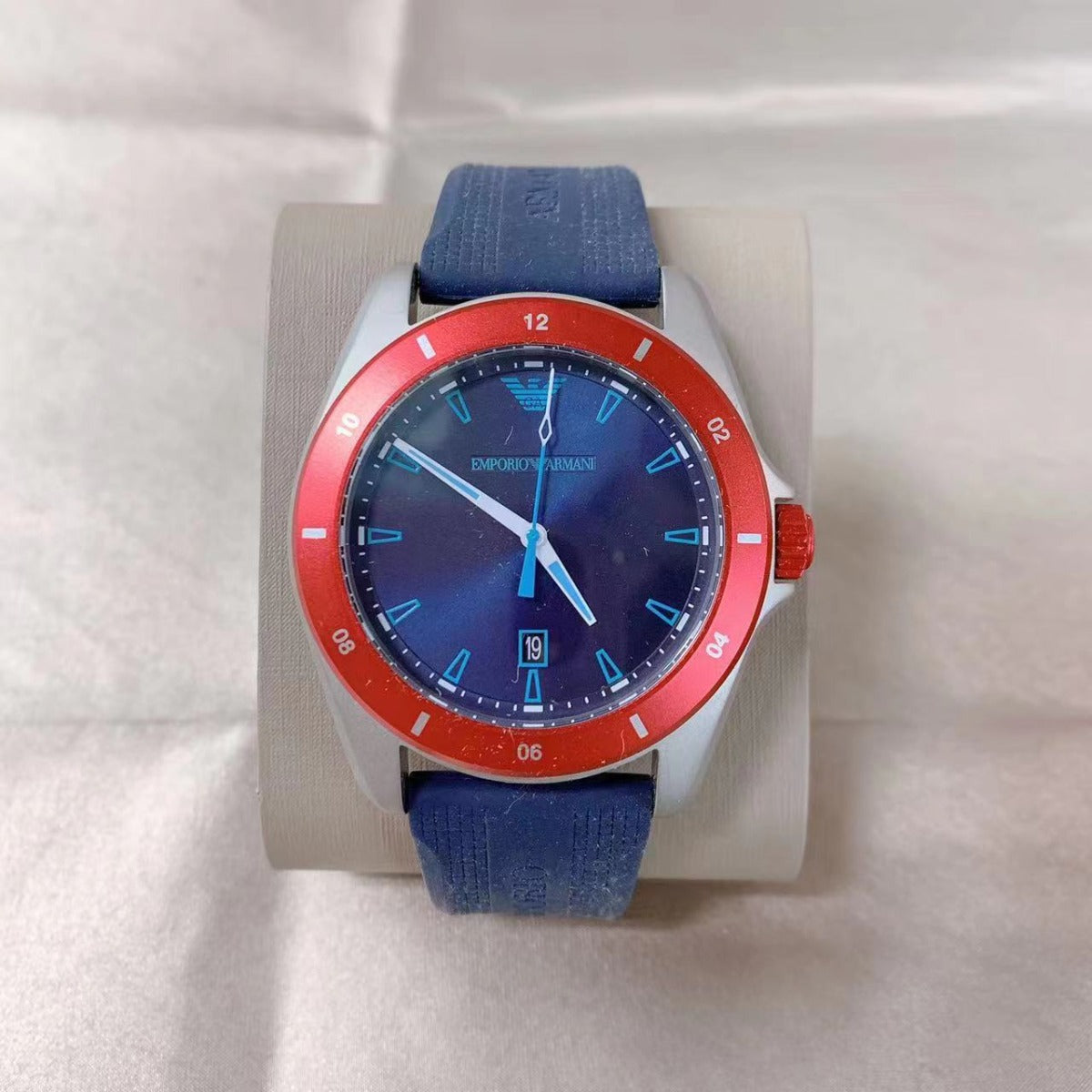 Emporio Armani AR11217 Men's Three Hand Date Blue Silicone Watch Emporio Armani AR11217 Men's Three Hand Date Blue Silicone Watch